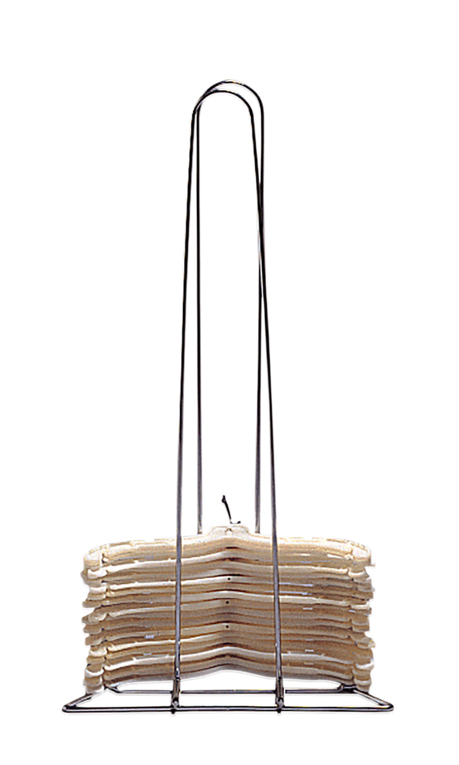 Will this item accomodate hangers that have a bar across the bottom?