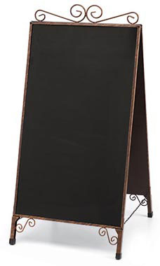 Is this chalkboard sign good for outside? What is it made of? I live in Florida, rains like crazy.